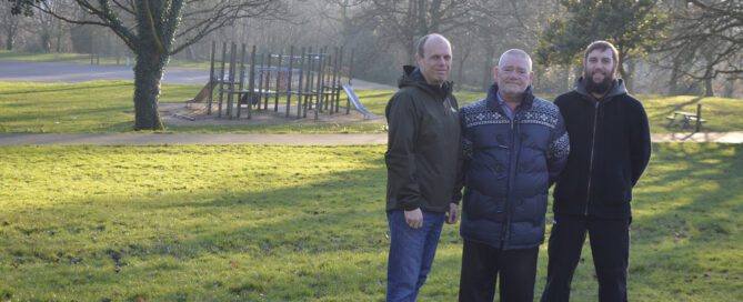 Milnshaw Park new play area